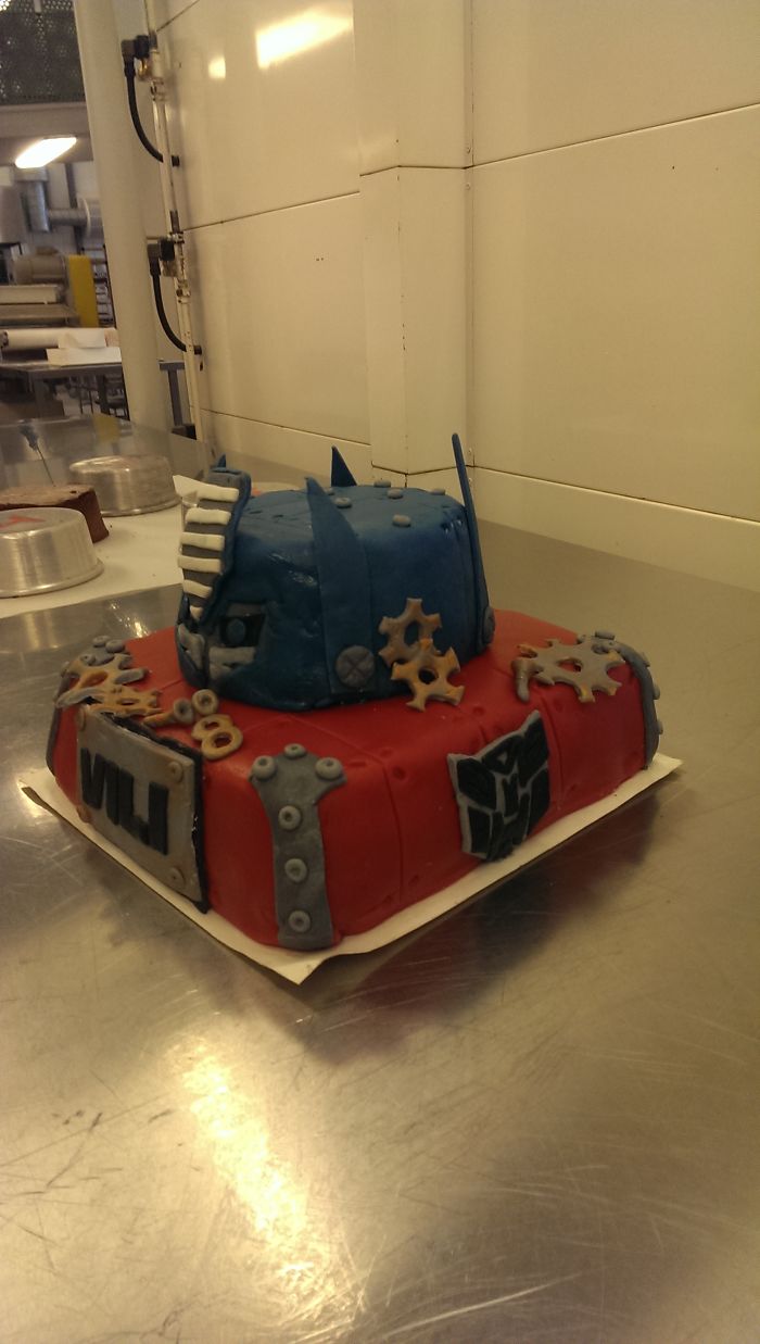 183 Of The Most Creative Cakes That Are Too Cool To Eat