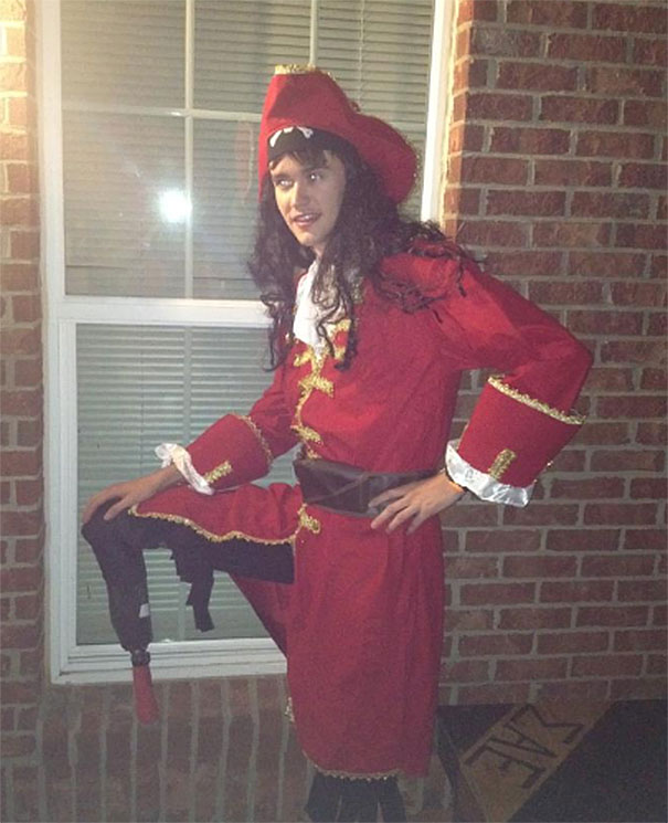 15 Amputees With A Brilliant Sense Of Humor