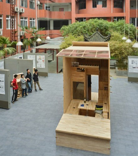 Chinese Students Build Wood House That Occupies Just&#8230; 7 Square Meters