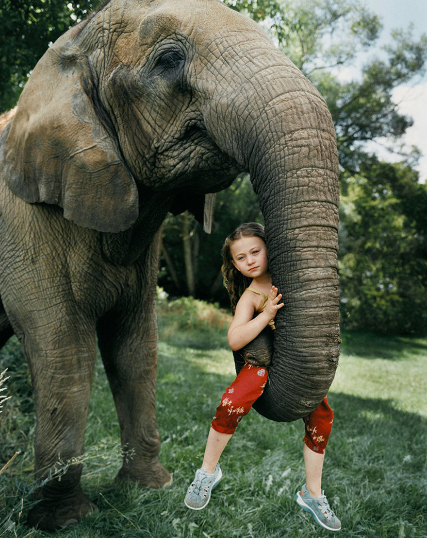 Amelia And The Animals: Photographer Mom Captures Daughter&#8217;s Love For Animals