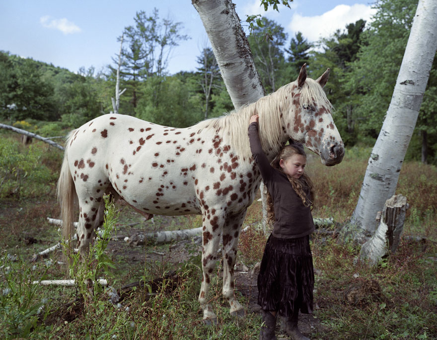 Amelia And The Animals: Photographer Mom Captures Daughter&#8217;s Love For Animals