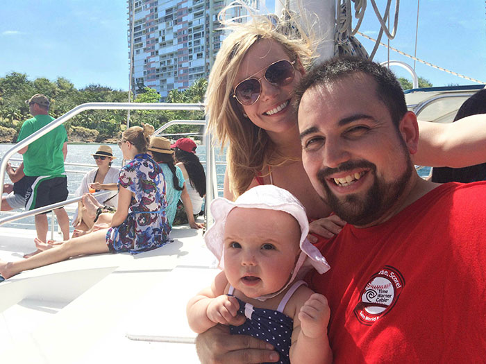 Sad Vacation Guy Wins Second Vacation, Takes His Wife And Baby, Has Much Better Time Sad Vacation Guy Wins Second Vacation, Takes His Wife And Baby, Has Much Better Time