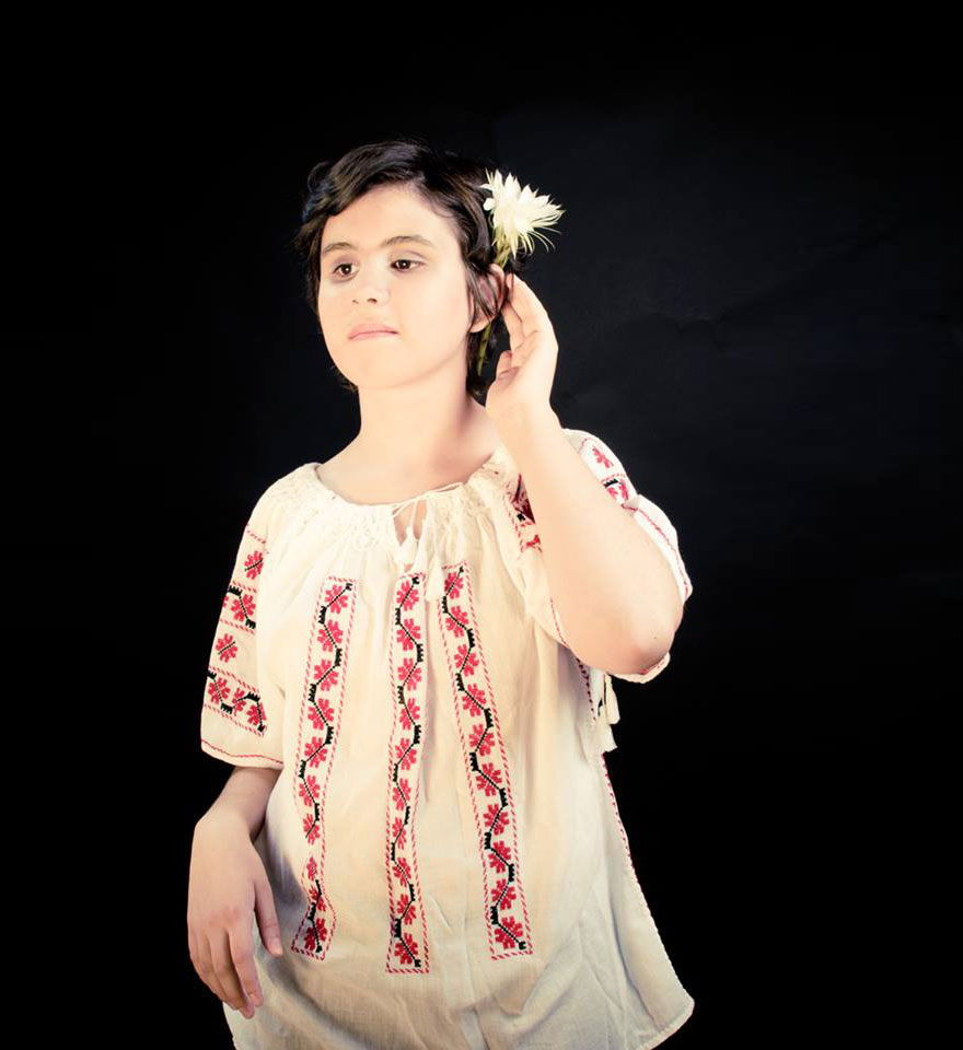 Beauty Is Seen Also In The Eyes That Can Not See Beauty Is Seen Also In The Eyes That Can Not See