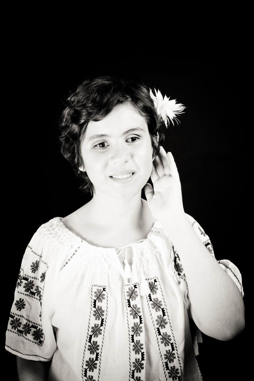 Beauty Is Seen Also In The Eyes That Can Not See Beauty Is Seen Also In The Eyes That Can Not See