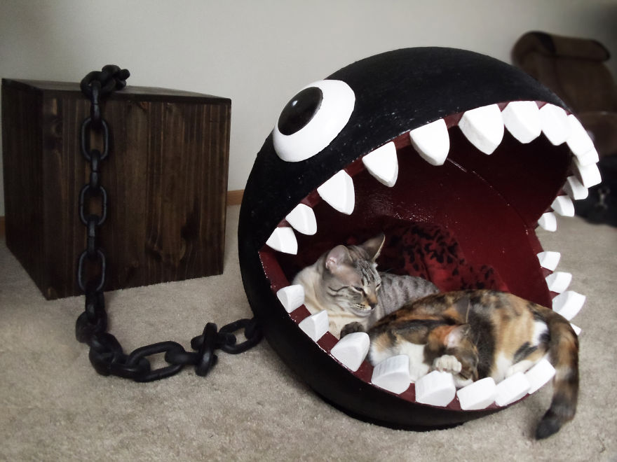 I Made A Bed For My Cat Inspired By Super Mario’s Chain Chomp Monster I Made A Bed For My Cat Inspired By Super Mario’s Chain Chomp Monster