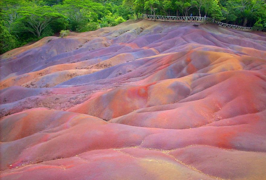 175 Unbelievable Places That Look Like They’re From Another Planet 175 Unbelievable Places That Look Like They’re From Another Planet