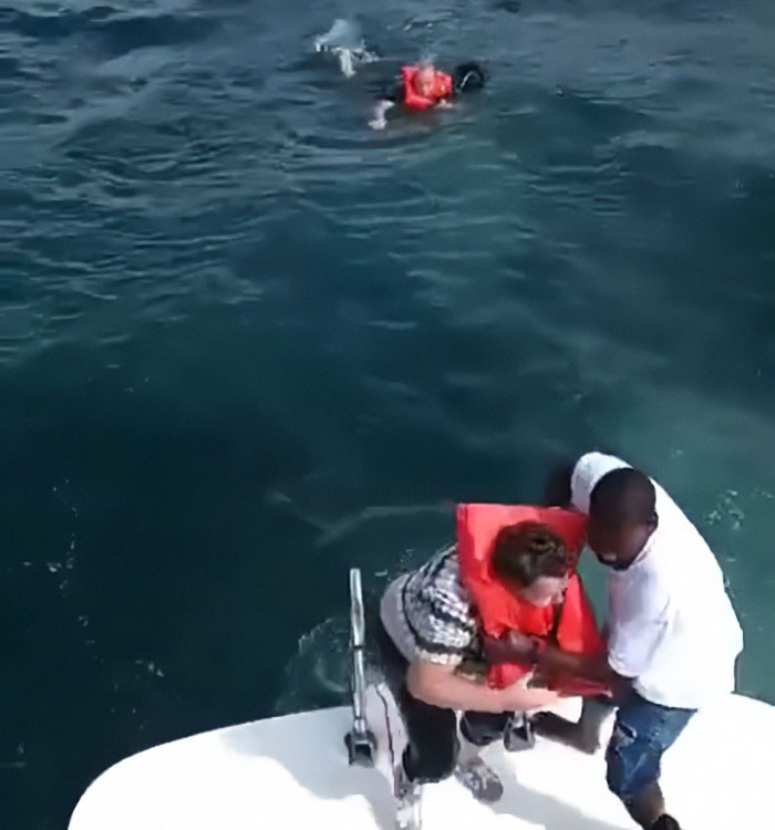 Over 50 Cruise Ship Passengers Left Floating In The Sea After Catamaran Sinks During Excursion Over 50 Cruise Ship Passengers Left Floating In The Sea After Catamaran Sinks During Excursion