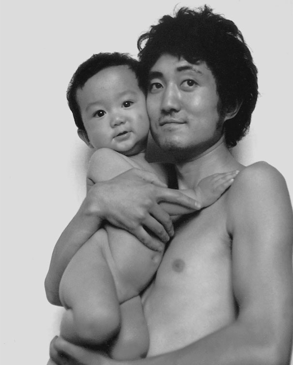 Father And Son Took The Same Picture For 28 Years &#8211; Until The Last One