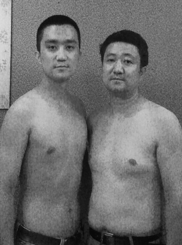 Father And Son Took The Same Picture For 28 Years &#8211; Until The Last One