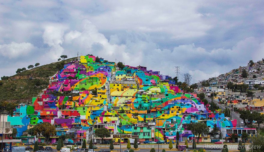 Mexican Government Asked Street Artists To Paint 200 Houses To Unite Community Mexican Government Asked Street Artists To Paint 200 Houses To Unite Community