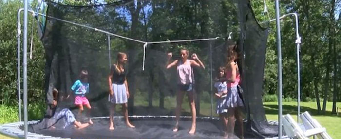 Mom Adopts All 4 Of Her Best Friend’s Daughters After She Died Of Brain Cancer