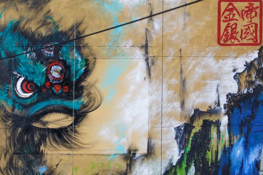 I Painted A Giant Mural Of The Traditional Foshan Lion Dance In Taipei