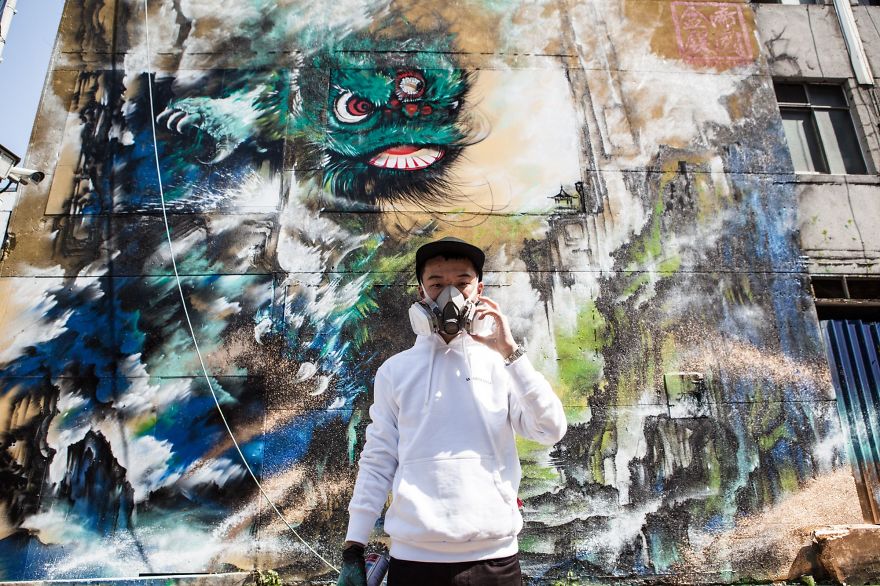 I Painted A Giant Mural Of The Traditional Foshan Lion Dance In Taipei