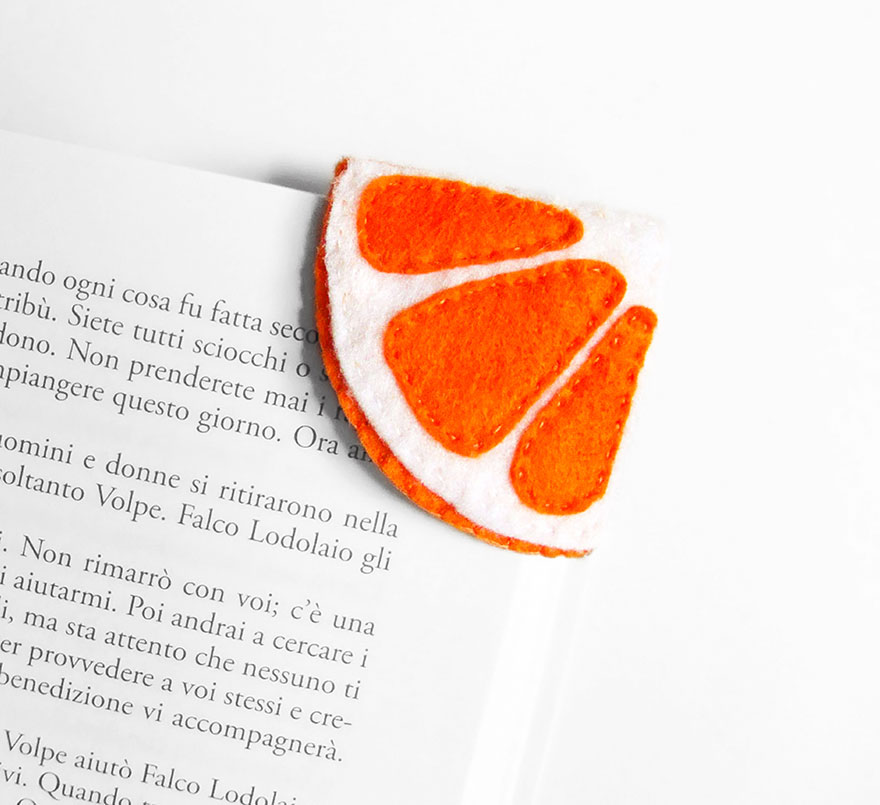 Designer Creates Tiny Bookmarks That Look Like Your Favorite Foods Designer Creates Tiny Bookmarks That Look Like Your Favorite Foods