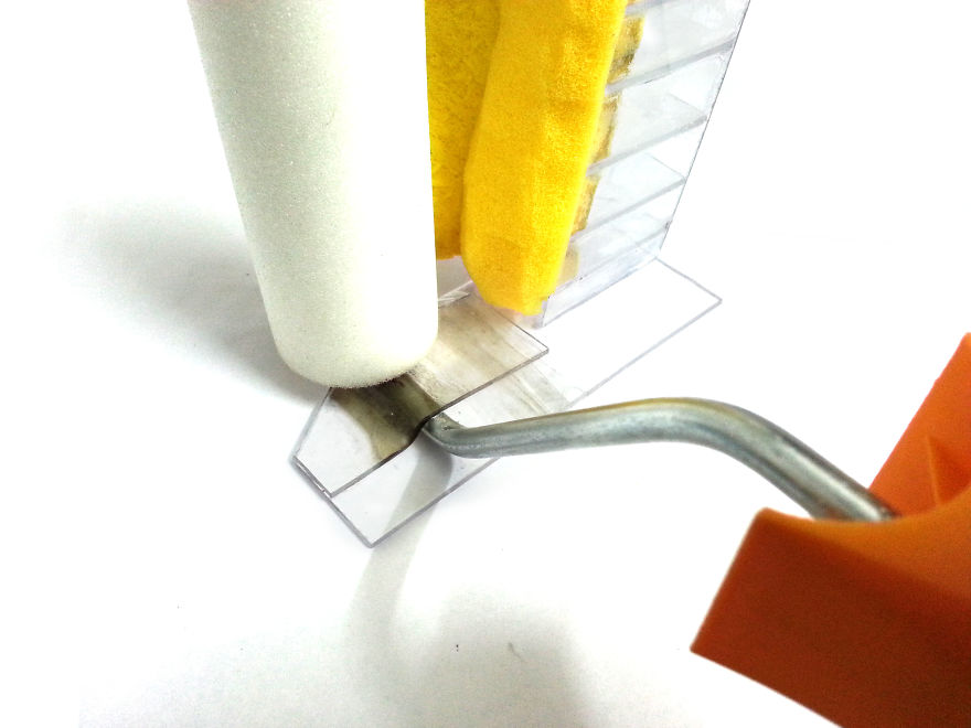 I Made A DIY Rainbow Roller Inspired By Nyan Cat I Made A DIY Rainbow Roller Inspired By Nyan Cat