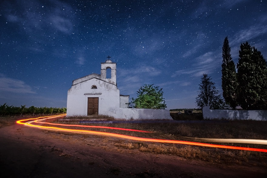 I Capture The Starry Skies Of Less-Polluted Places