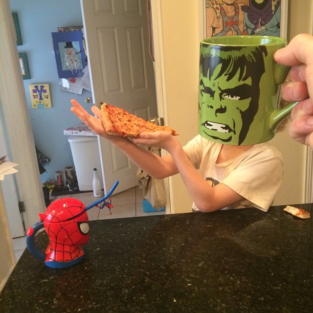 Creative Dad Turns His Kids Into Superheroes With Pop-Culture Mugs