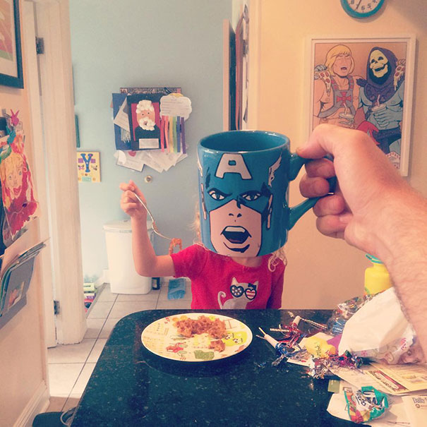 Creative Dad Turns His Kids Into Superheroes With Pop-Culture Mugs Creative Dad Turns His Kids Into Superheroes With Pop-Culture Mugs