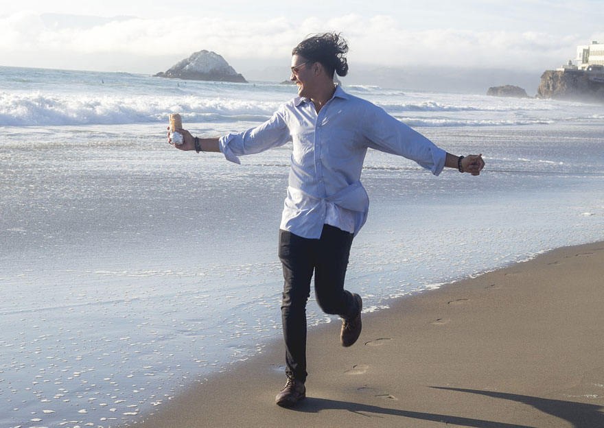 This Guy Took Engagement Photos With A Burrito This Guy Took Engagement Photos With A Burrito