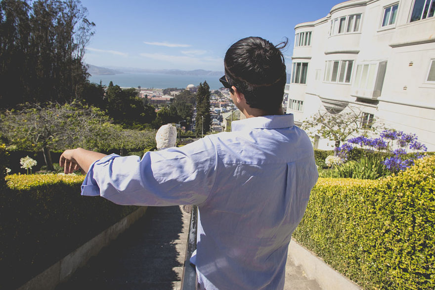This Guy Took Engagement Photos With A Burrito This Guy Took Engagement Photos With A Burrito