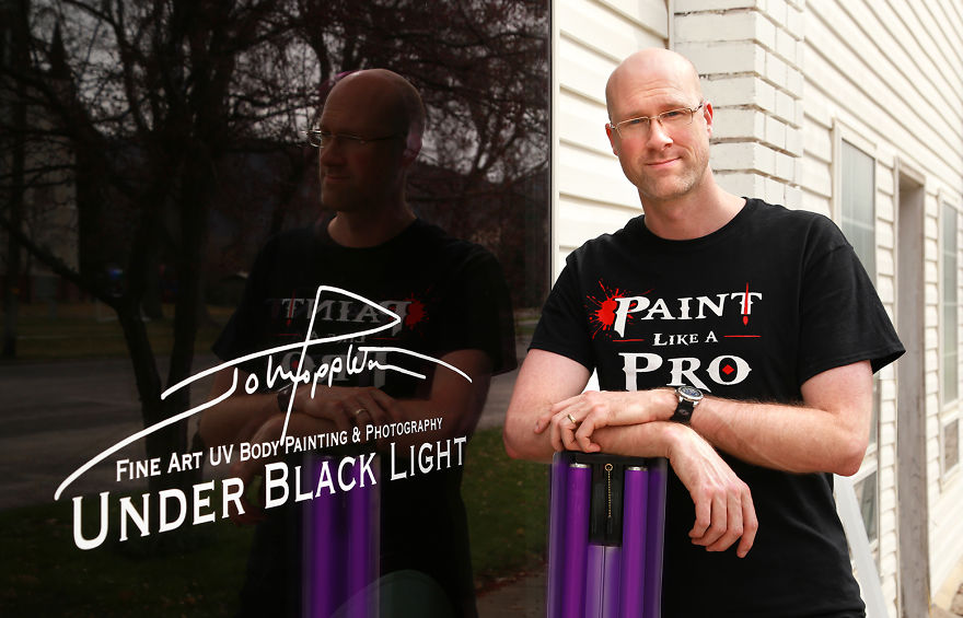 I Paint “Bodyscapes” That Glow Under Black Light I Paint “Bodyscapes” That Glow Under Black Light