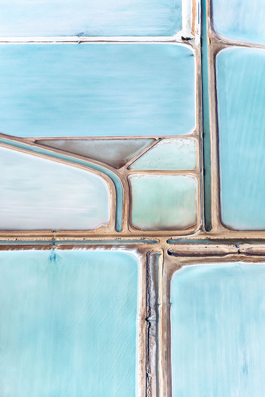 Blue Salt Fields In Australia Look Like Paintings From Above Blue Salt Fields In Australia Look Like Paintings From Above