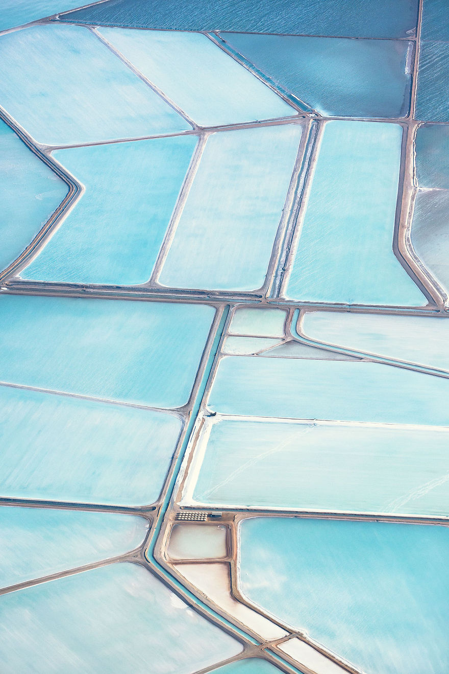 Blue Salt Fields In Australia Look Like Paintings From Above Blue Salt Fields In Australia Look Like Paintings From Above