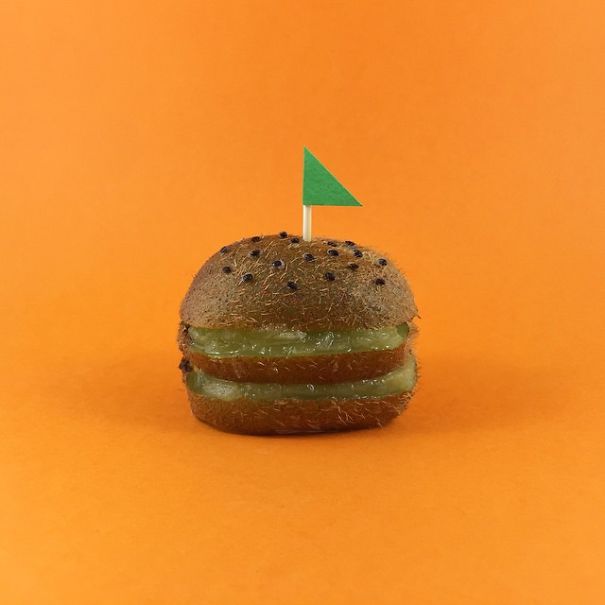 I Turn Fruits & Vegetables Into Hotdogs, Burgers, Ice Cream & Cakes I Turn Fruits & Vegetables Into Hotdogs, Burgers, Ice Cream & Cakes