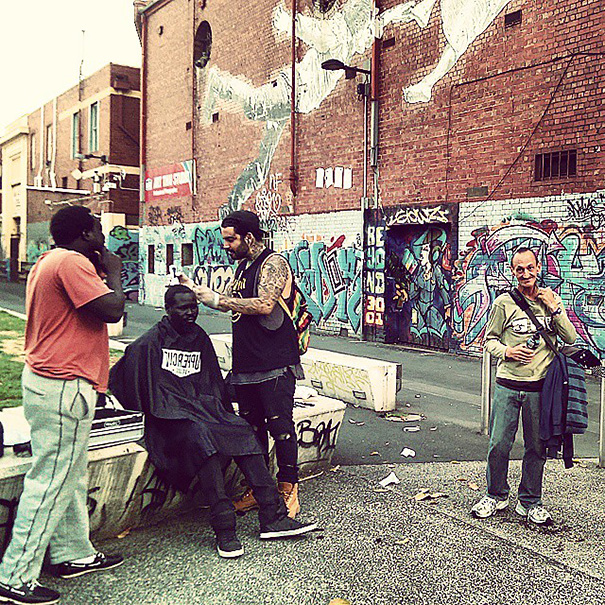 Badass Barber Gives Free Haircuts To Homeless While Battling His Own Addiction Badass Barber Gives Free Haircuts To Homeless While Battling His Own Addiction