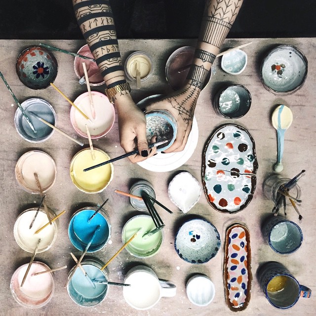 Creative Portraits Of Artist’s Hands Exploring Different Art Forms Creative Portraits Of Artist’s Hands Exploring Different Art Forms