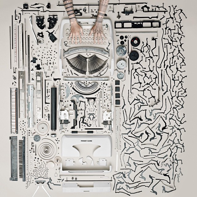 Creative Portraits Of Artist’s Hands Exploring Different Art Forms Creative Portraits Of Artist’s Hands Exploring Different Art Forms