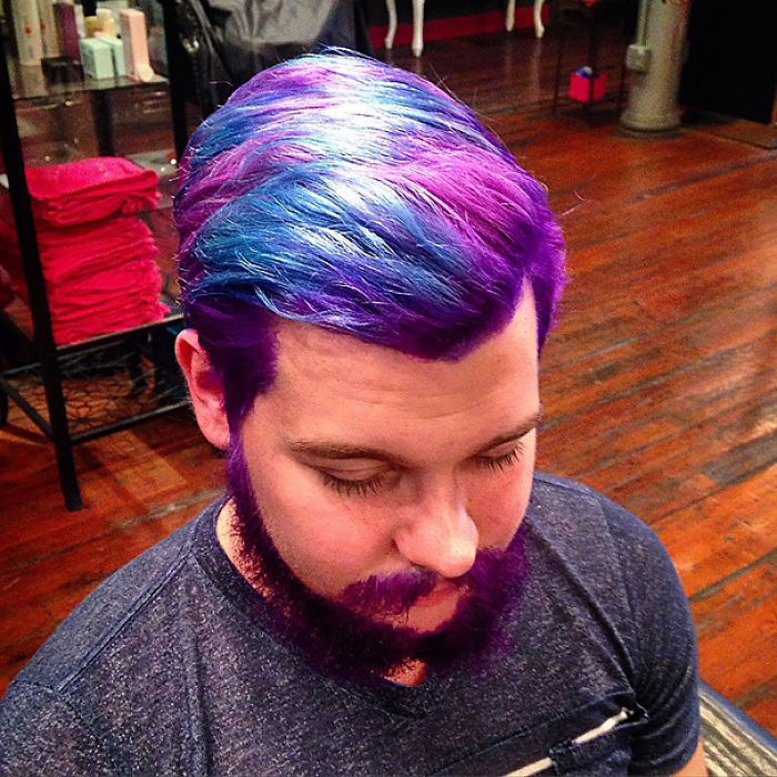 Merman Trend: Men Are Dyeing Their Hair With Incredibly Vivid Colors Merman Trend: Men Are Dyeing Their Hair With Incredibly Vivid Colors