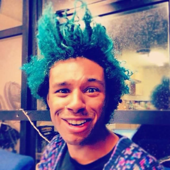 Merman Trend: Men Are Dyeing Their Hair With Incredibly Vivid Colors Merman Trend: Men Are Dyeing Their Hair With Incredibly Vivid Colors