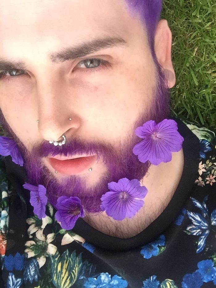 Merman Trend: Men Are Dyeing Their Hair With Incredibly Vivid Colors Merman Trend: Men Are Dyeing Their Hair With Incredibly Vivid Colors