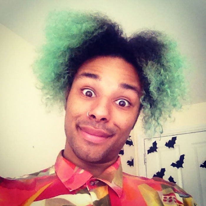 Merman Trend: Men Are Dyeing Their Hair With Incredibly Vivid Colors Merman Trend: Men Are Dyeing Their Hair With Incredibly Vivid Colors