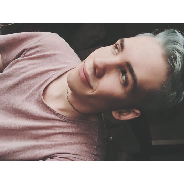 Merman Trend: Men Are Dyeing Their Hair With Incredibly Vivid Colors Merman Trend: Men Are Dyeing Their Hair With Incredibly Vivid Colors