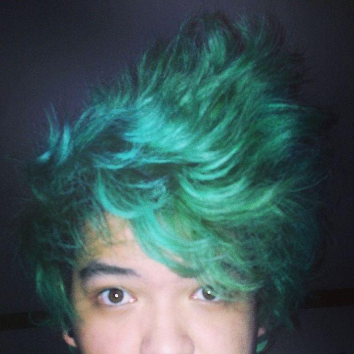 Merman Trend: Men Are Dyeing Their Hair With Incredibly Vivid Colors Merman Trend: Men Are Dyeing Their Hair With Incredibly Vivid Colors