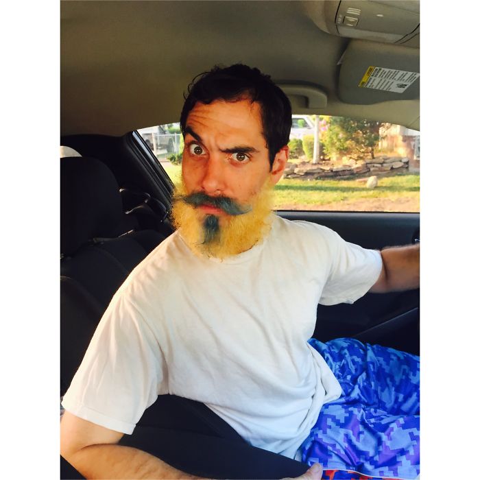 Merman Trend: Men Are Dyeing Their Hair With Incredibly Vivid Colors Merman Trend: Men Are Dyeing Their Hair With Incredibly Vivid Colors