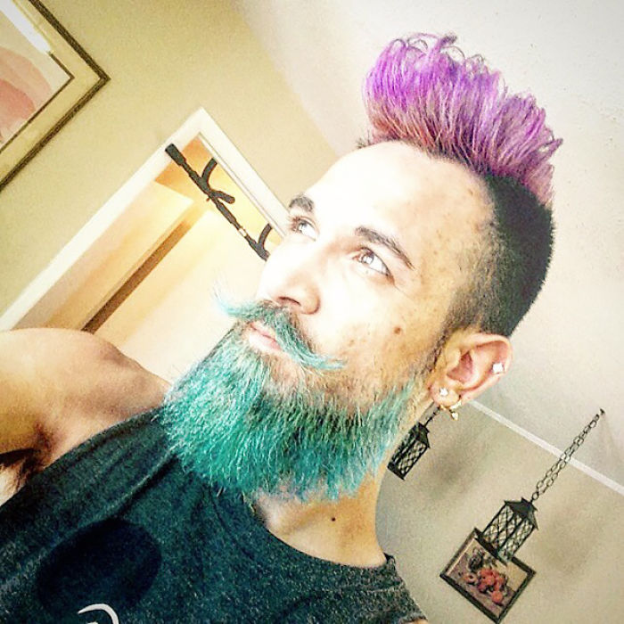 Merman Trend: Men Are Dyeing Their Hair With Incredibly Vivid Colors Merman Trend: Men Are Dyeing Their Hair With Incredibly Vivid Colors
