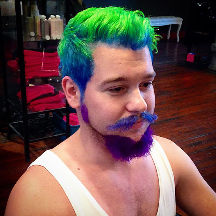 Merman Trend: Men Are Dyeing Their Hair With Incredibly Vivid Colors Merman Trend: Men Are Dyeing Their Hair With Incredibly Vivid Colors