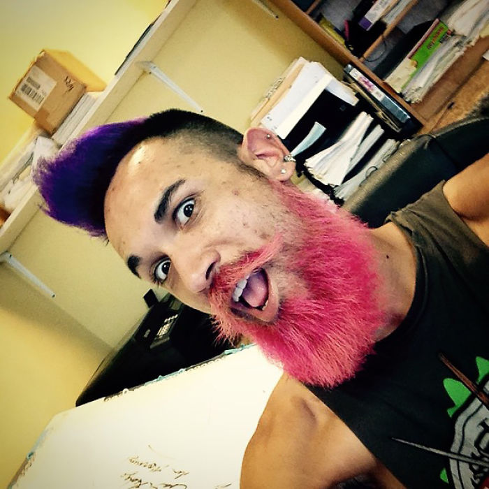 Merman Trend: Men Are Dyeing Their Hair With Incredibly Vivid Colors Merman Trend: Men Are Dyeing Their Hair With Incredibly Vivid Colors