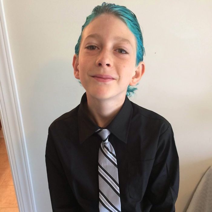 Merman Trend: Men Are Dyeing Their Hair With Incredibly Vivid Colors Merman Trend: Men Are Dyeing Their Hair With Incredibly Vivid Colors