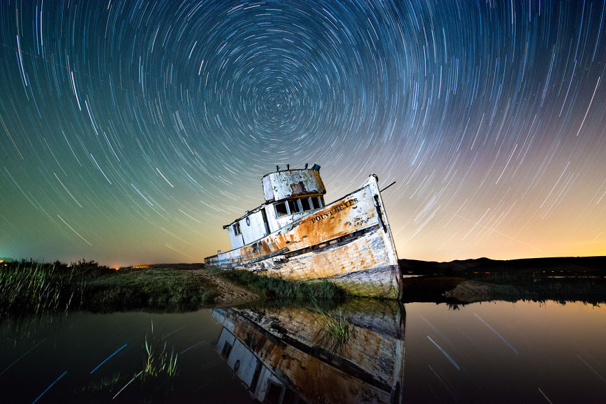 I Turned My Grandma’s Old Van Into A Mobile Home So I Could Travel Across North America I Turned My Grandma’s Old Van Into A Mobile Home So I Could Travel Across North America