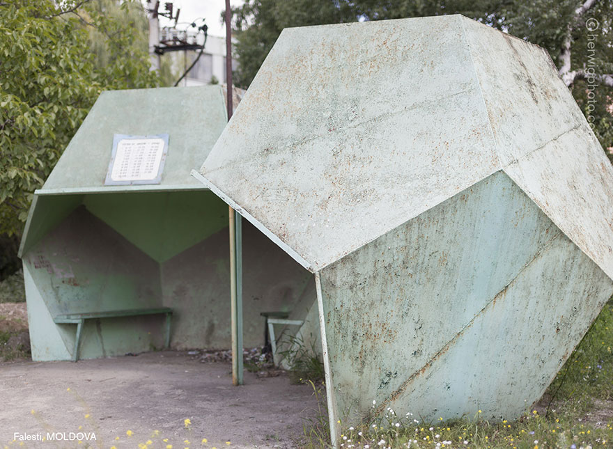 Photographer Travels 30,000km Documenting Soviet Bus Stops And Is Accused Of Spying