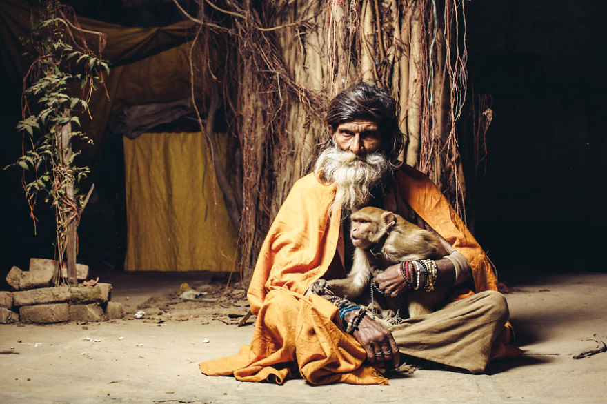 The Holy Men Of Varanasi Who Gave Up All Earthly Possessions To Seek Spiritual Liberation The Holy Men Of Varanasi Who Gave Up All Earthly Possessions To Seek Spiritual Liberation