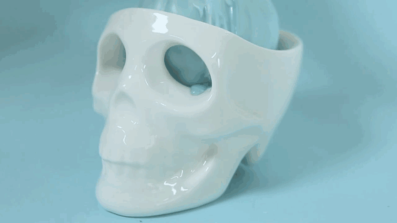 Creative Candles Cry Scented Tears When They Burn Creative Candles Cry Scented Tears When They Burn