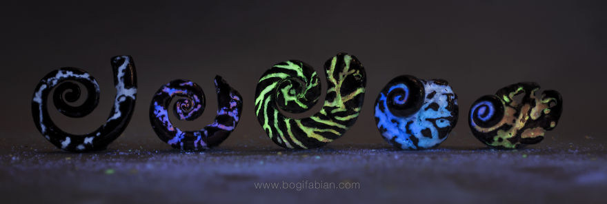 Glowing-In-Dark Ceramics Created By Hungarian Artist Bogi Fabian Glowing-In-Dark Ceramics Created By Hungarian Artist Bogi Fabian
