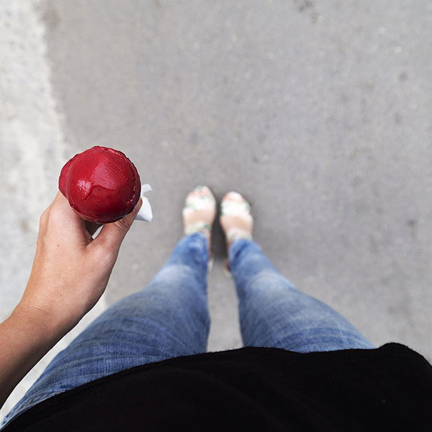 The Same Frame Everyday: An Instagram Account Full Of Colorful Daily Celebrations