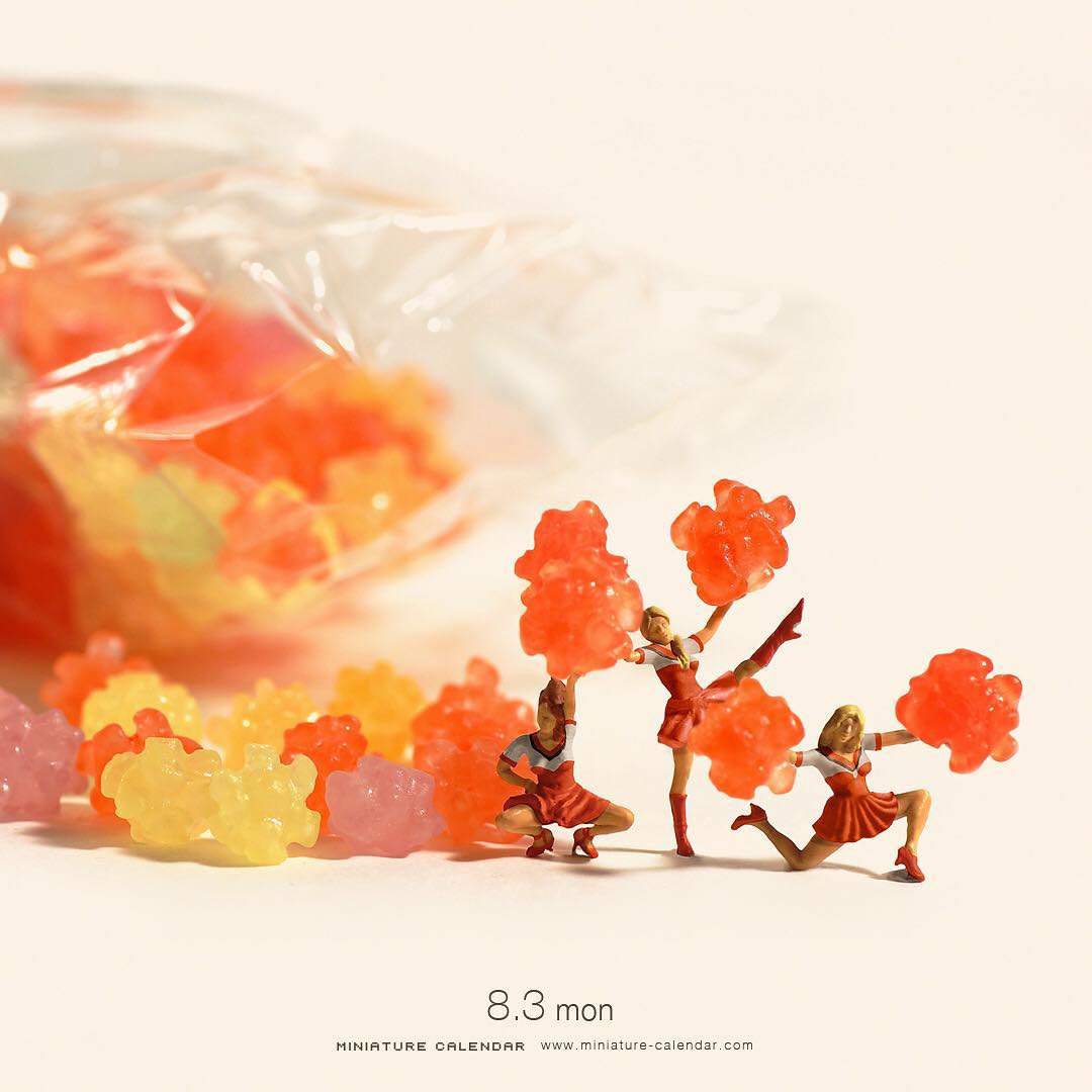 Japanese Artist Creates Fun Miniature Dioramas Every Day For 5 Years Japanese Artist Creates Fun Miniature Dioramas Every Day For 5 Years