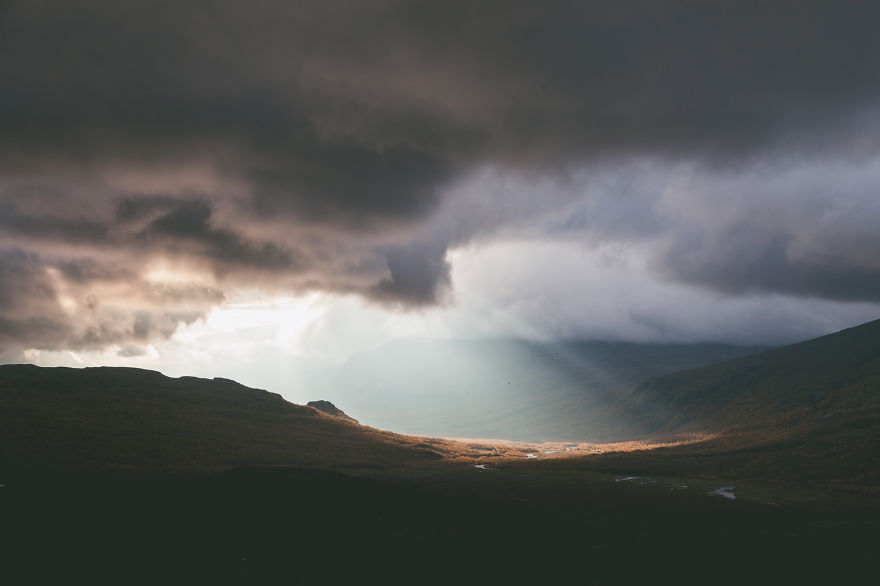 To Escape My Daily Routine, I Walked 130km Through Northern Sweden To Escape My Daily Routine, I Walked 130km Through Northern Sweden